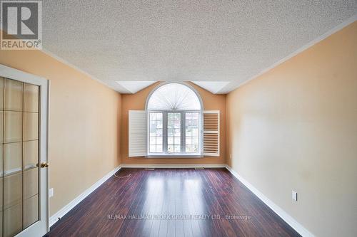 16 Noble Drive, Bradford West Gwillimbury (Bradford), ON - Indoor Photo Showing Other Room