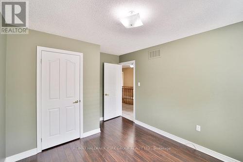 16 Noble Drive, Bradford West Gwillimbury (Bradford), ON - Indoor Photo Showing Other Room