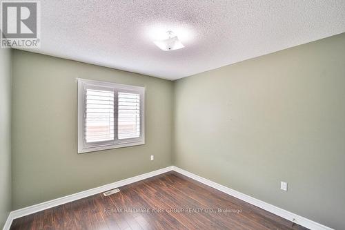 16 Noble Drive, Bradford West Gwillimbury (Bradford), ON - Indoor Photo Showing Other Room