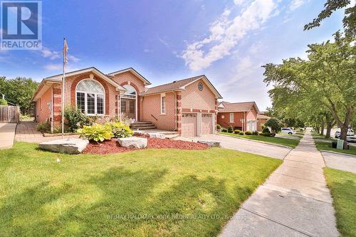 16 Noble Drive, Bradford West Gwillimbury, ON - Outdoor