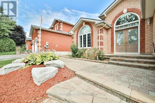 16 Noble Drive, Bradford West Gwillimbury, ON - Outdoor