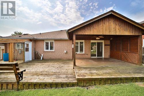 16 Noble Drive, Bradford West Gwillimbury (Bradford), ON - Outdoor With Exterior