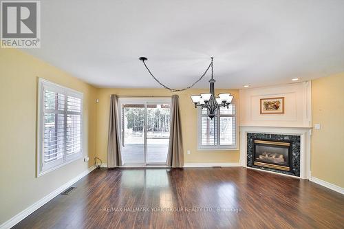 16 Noble Drive, Bradford West Gwillimbury (Bradford), ON - Indoor With Fireplace