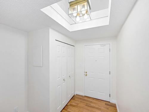 506-420 Linden Ave, Victoria, BC - Indoor Photo Showing Other Room