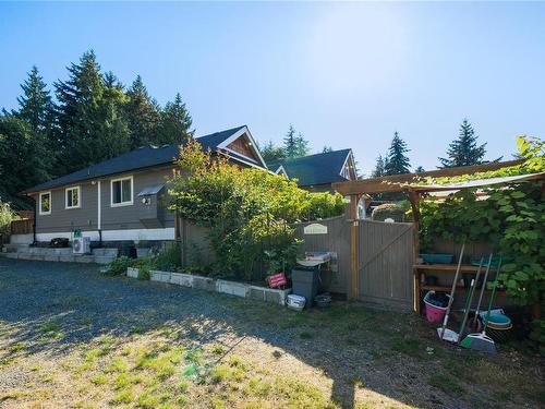 1532 Sunrise Dr, French Creek, BC 