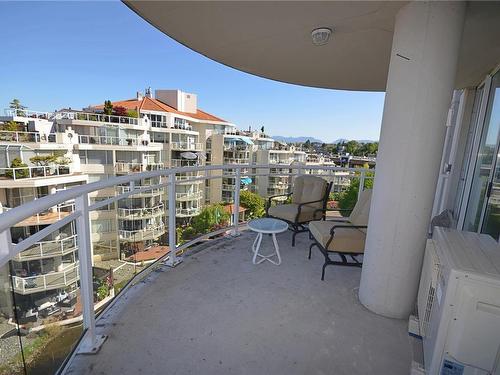 601-154 Promenade Dr, Nanaimo, BC - Outdoor With View