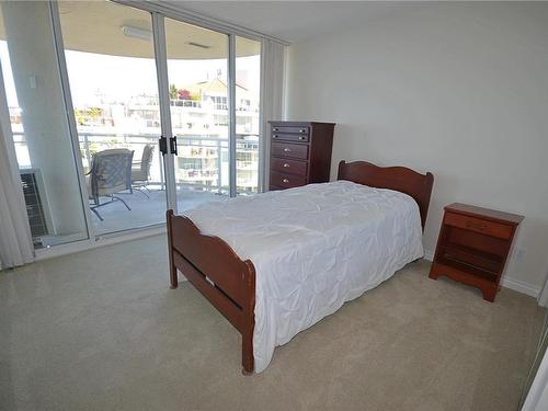 601-154 Promenade Dr, Nanaimo, BC - Indoor Photo Showing Bedroom