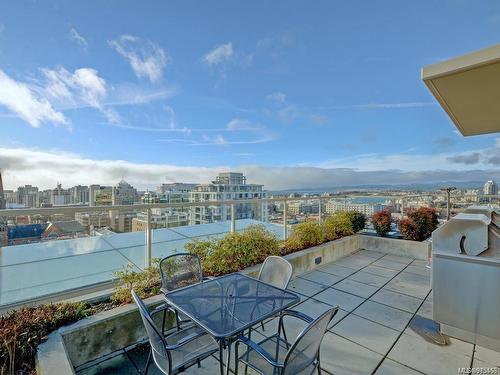 605-760 Johnson St, Victoria, BC - Outdoor With View