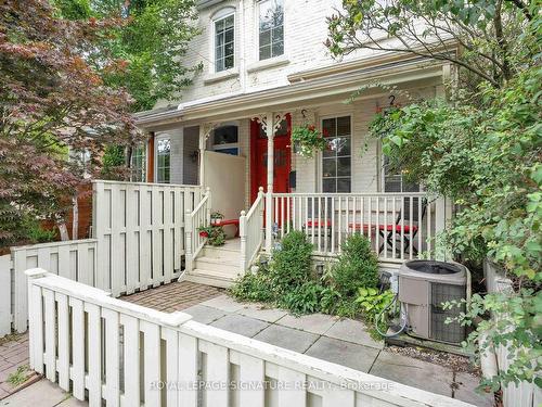 109 Manning Ave, Toronto, ON - Outdoor