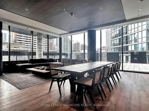 3510-55 Charles St E, Toronto, ON - Indoor Photo Showing Dining Room