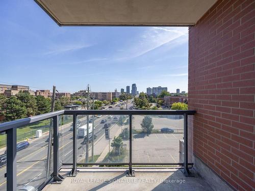 #531-7608 Yonge St, Vaughan, ON - Outdoor With Exterior