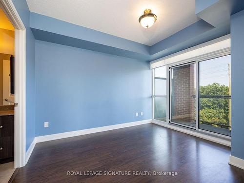 #531-7608 Yonge St, Vaughan, ON - Indoor Photo Showing Other Room