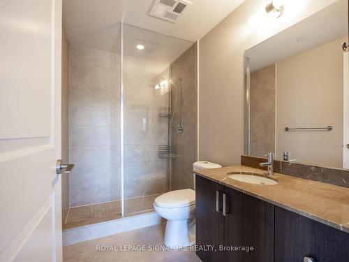 #531-7608 Yonge St, Vaughan, ON - Indoor Photo Showing Bathroom