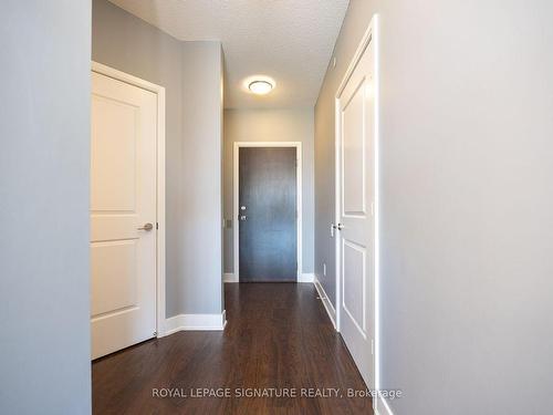 #531-7608 Yonge St, Vaughan, ON - Indoor Photo Showing Other Room