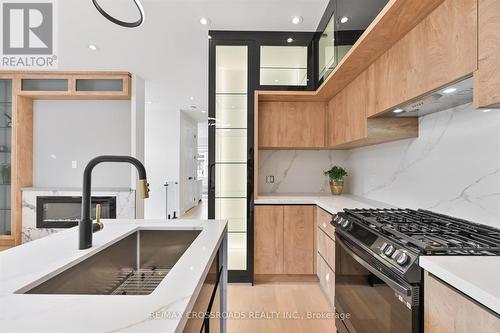 157 O'Connor Drive, Toronto (East York), ON - Indoor Photo Showing Kitchen With Upgraded Kitchen