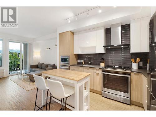 1770 Richter Street Unit# 208, Kelowna, BC - Indoor Photo Showing Kitchen With Stainless Steel Kitchen With Upgraded Kitchen