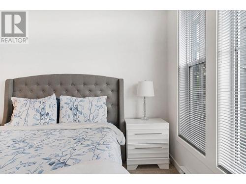 1770 Richter Street Unit# 208, Kelowna, BC - Indoor Photo Showing Bedroom