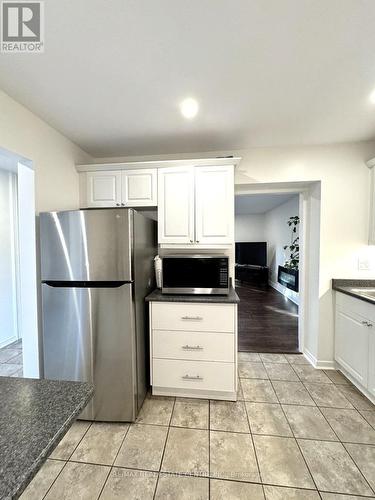 23 - 98 Falconer Drive, Mississauga (Streetsville), ON - Indoor Photo Showing Kitchen