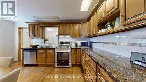 358 Monarch Park Avenue, Toronto (Danforth Village-East York), ON - Indoor Photo Showing Kitchen