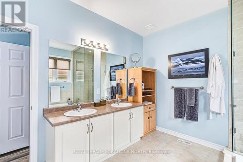 44 Starboard Circle, Wasaga Beach, ON - Indoor Photo Showing Bathroom