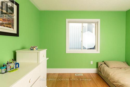 266 Spruce Street, Clearview (Stayner), ON - Indoor Photo Showing Bedroom