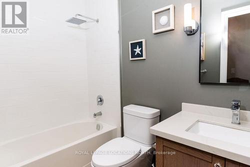 266 Spruce Street, Clearview (Stayner), ON - Indoor Photo Showing Bathroom