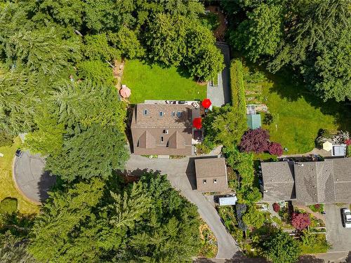 8701 Griggs Terr, North Saanich, BC 