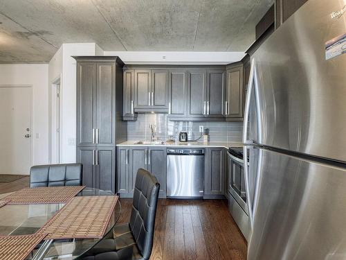 Cuisine - 505-1205 Rue Mackay, Montréal (Ville-Marie), QC - Indoor Photo Showing Kitchen With Stainless Steel Kitchen With Upgraded Kitchen