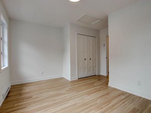 Bedroom - 103-10 Rue Marie-Rose, Salaberry-De-Valleyfield, QC - Indoor Photo Showing Other Room