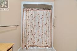 Ensuite walk-in Shower - 