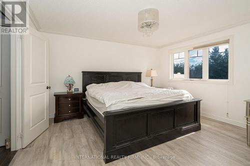 20 Fallis Crescent, Caledon, ON - Indoor Photo Showing Bedroom