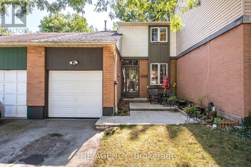 1004 Elizabeth Place, Oakville (Iroquois Ridge South), ON - Outdoor