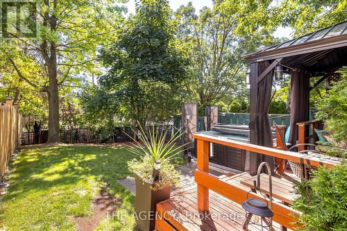 1004 Elizabeth Place, Oakville (Iroquois Ridge South), ON - Outdoor With Deck Patio Veranda