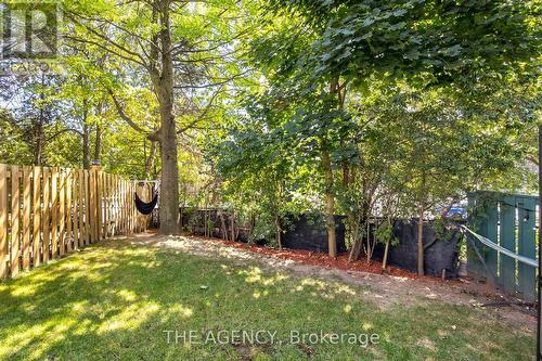 1004 Elizabeth Place, Oakville (Iroquois Ridge South), ON - Outdoor