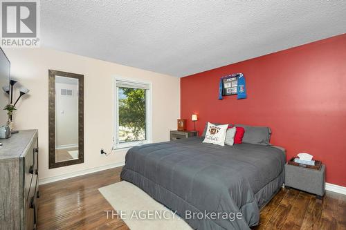 1004 Elizabeth Place, Oakville (Iroquois Ridge South), ON - Indoor Photo Showing Bedroom