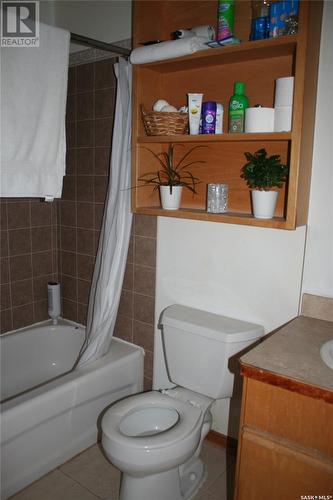 20 2201 14Th Avenue, Regina, SK - Indoor Photo Showing Bathroom