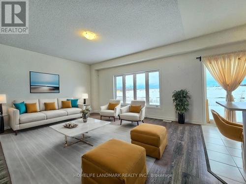 20 Sandhill Crane Drive, Wasaga Beach, ON - Indoor Photo Showing Living Room