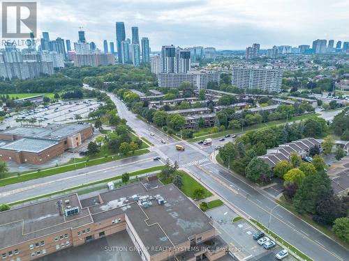 39 - 1180 Mississauga Valley Boulevard, Mississauga, ON - Outdoor With View