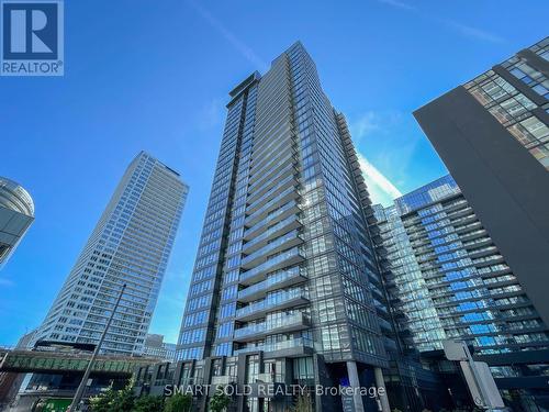 315 - 70 Queens Wharf Road, Toronto (Waterfront Communities), ON - Outdoor With Balcony With Facade