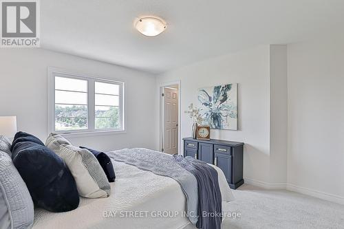 91 Bayardo Drive, Oshawa (Windfields), ON - Indoor Photo Showing Bedroom