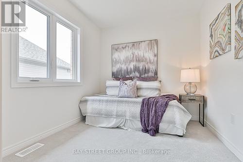 91 Bayardo Drive, Oshawa (Windfields), ON - Indoor Photo Showing Bedroom