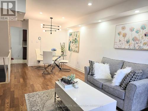 82 - 1209 Queen Street E, Toronto (South Riverdale), ON - Indoor Photo Showing Living Room