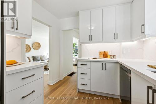 156 Woodfern Drive, Toronto (Ionview), ON - Indoor Photo Showing Kitchen