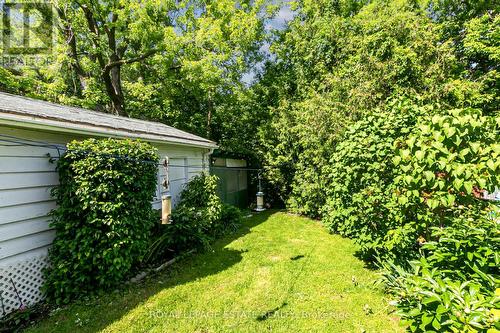 156 Woodfern Drive, Toronto (Ionview), ON - Outdoor