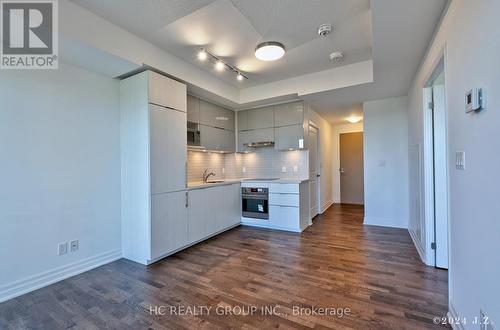 709A - 10 Rouge Valley Drive, Markham (Unionville), ON - Indoor Photo Showing Kitchen