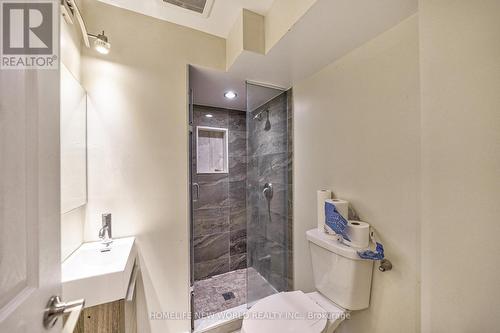 2473 Bur Oak Avenue, Markham, ON - Indoor Photo Showing Bathroom