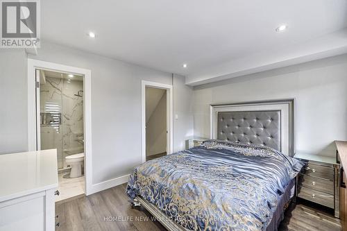 2473 Bur Oak Avenue, Markham, ON - Indoor Photo Showing Bedroom