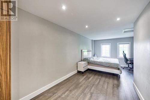 2473 Bur Oak Avenue, Markham, ON - Indoor Photo Showing Bedroom