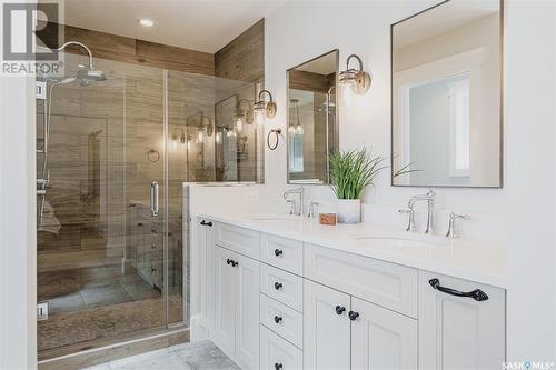 1309 15Th Street E, Saskatoon, SK - Indoor Photo Showing Bathroom