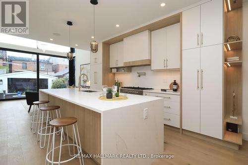 23 Cavell Avenue, Toronto (North Riverdale), ON - Indoor Photo Showing Kitchen With Upgraded Kitchen